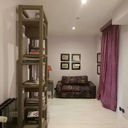 Gatto Bianco Casa Dei Venti 3*