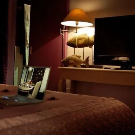 Gatto Bianco Casa Dei Venti בארי