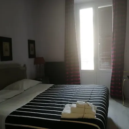 Gatto Bianco Casa Dei Venti 3* Bari
